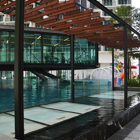 The Shore Residence Apartment Malacca Exterior photo
