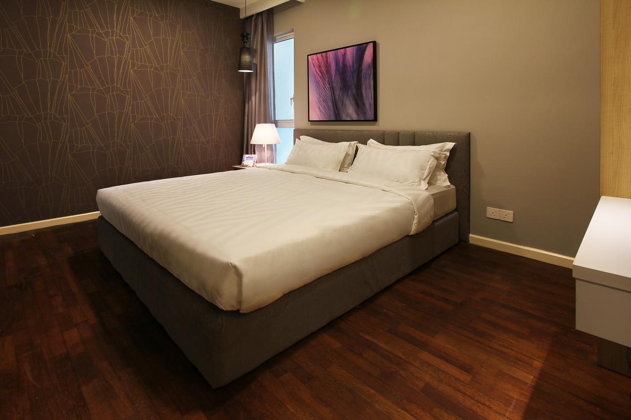 The Shore Residence Apartment Malacca Exterior photo