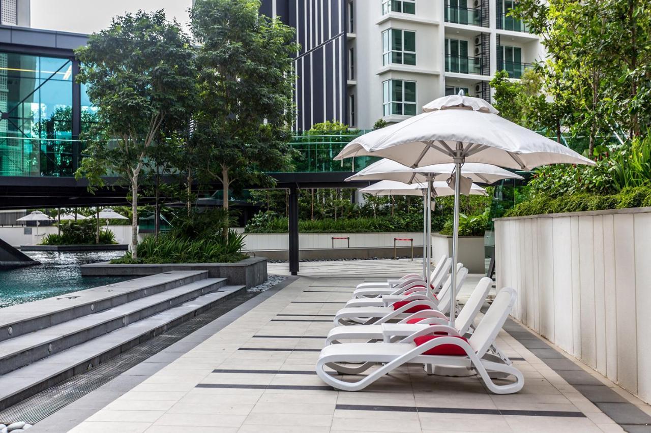 The Shore Residence Apartment Malacca Exterior photo
